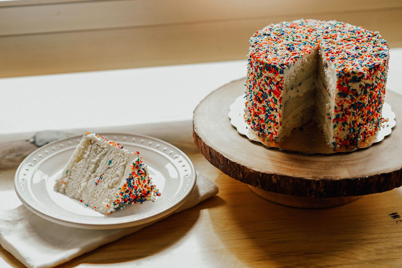 t&cakes-custom-cakes-boulder.jpg